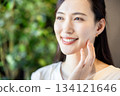 美麗的牙齒女人 134121646