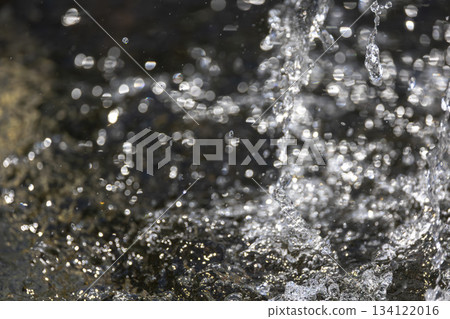 飛濺 飛濺 134122016