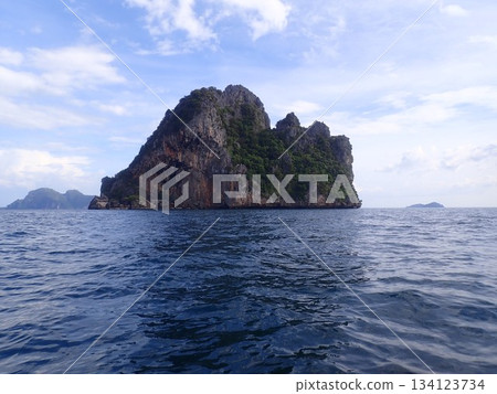 Neighboring islands of Koh Ngai, Thailand Neighboring islands of Koh Ngai, Thailand 134123734