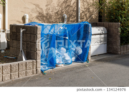 公寓大樓居民垃圾收集點 134124976