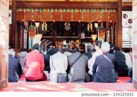 <七五三> 神社參拜 <七五三> 神社參拜 134125031