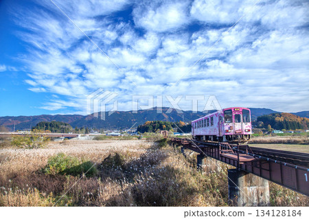 Local train Local train 134128184