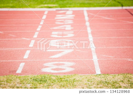 Close up of the track starting point 134128968