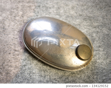 熱水瓶 熱水瓶 134129152