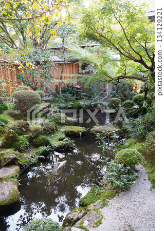 Garden with a pond at Hosen-in Temple in Ohara, Kyoto Garden with a pond at Hosen-in Temple in Ohara, Kyoto 134129221