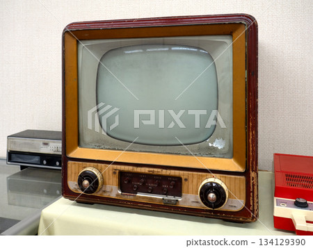 CRT black-and-white television 134129390