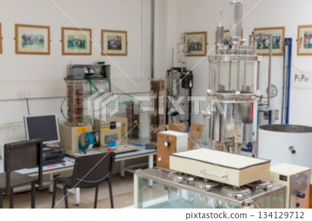Flat design chemistry lab scene is showing stainless steel reactor vessel beside workbench Flat design chemistry lab scene is showing stainless steel reactor vessel beside workbench 134129712