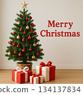 聖誕樹和禮物 134137834
