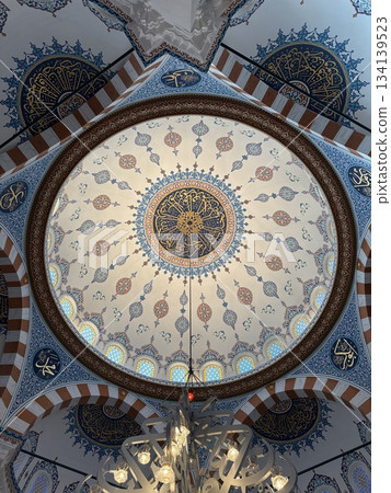 Beautiful ceiling of a mosque in Tokyo Beautiful ceiling of a mosque in Tokyo 134139523