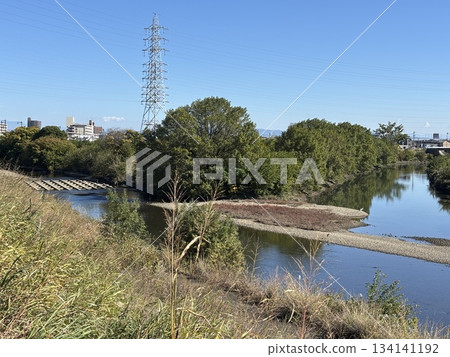 A promenade along the Aise River, which flows from Kita Ward, Nagoya City to Inuyama City A promenade along the Aise River, which flows from Kita Ward, Nagoya City to Inuyama City 134141192