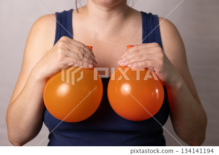 Discussing Breast Changes After Pregnancy and Aging, With Surgical Improvement Options Discussing Breast Changes After Pregnancy and Aging, With Surgical Improvement Options 134141194