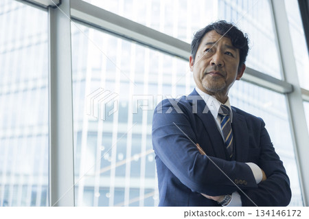 Mature men thinking Mature men thinking 134146172