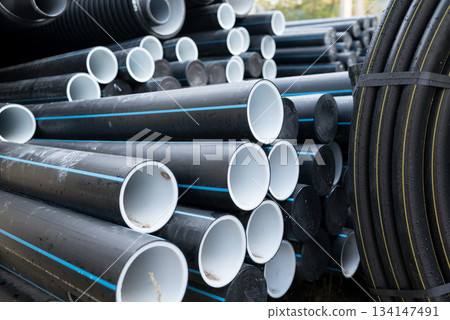 High density polyethylene pipes for the transmission of liquids and gases. Used for high pressure pipelines, water and gas lines 134147491