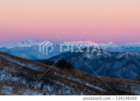 The Northern Alps Venus Belt and Morgenrot from the Kirigamine Plateau Kurumayama Wetland Promenade 134148389