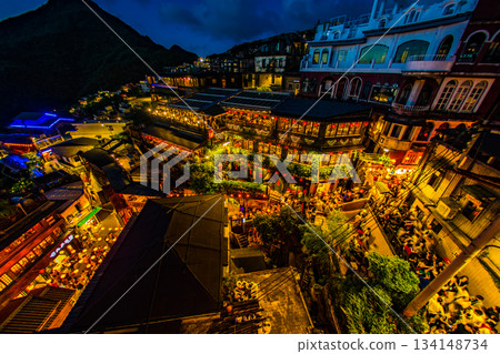 九份山的夜景。 134148734