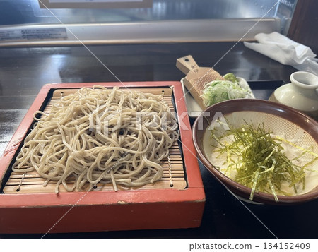Tororama soba Tororama soba 134152409