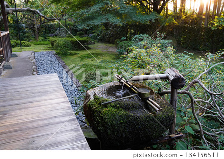Stone basin on the veranda of Ohara Hosen-in Temple 134156511