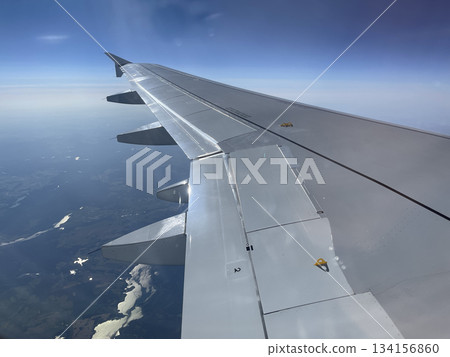 A comfortable flight from Helsinki to Milan 134156860