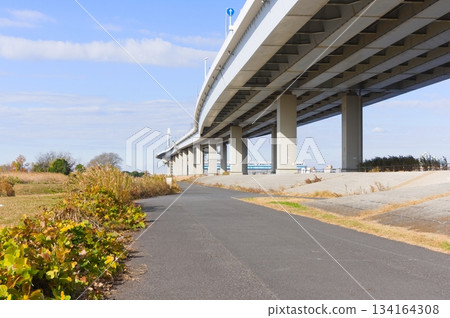 東京江戶川區荒川自行車道，2025年12月 134164308