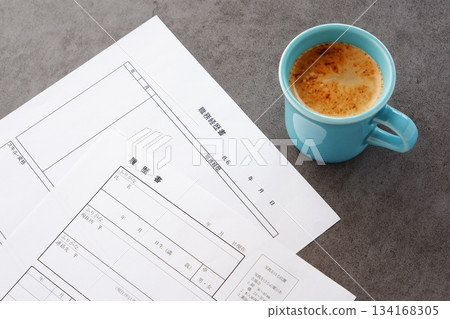 Create your resume and CV Create your resume and CV 134168305