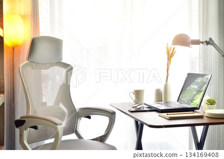 Modern style home office Modern style home office 134169408