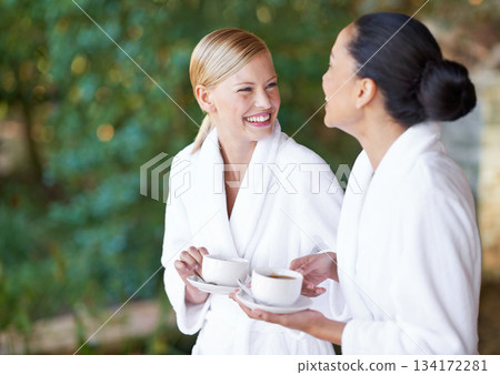 Spa, coffee and women with a smile, bathrobe and relax with treatment, grooming and chilling. Female people, happy friends or girls with tea, happiness and pampering with wellness, laughing and funny Spa, coffee and women with a smile, bathrobe and relax with treatment, grooming and chilling. Female people, happy friends or girls with tea, happiness and pampering with wellness, laughing and funny 134172281