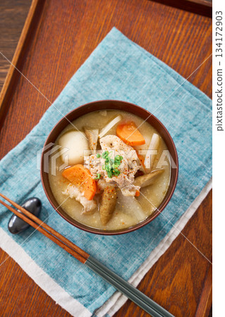 Tonjiru (miso soup with lots of pork and root vegetables) Tonjiru (miso soup with lots of pork and root vegetables) 134172903