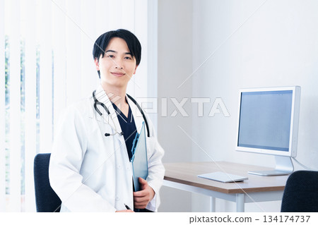 Doctor's portrait Doctor's portrait 134174737