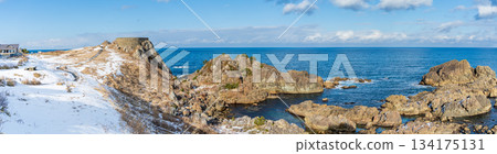 "Aomori Prefecture" Snowy scenery at Ashigezaki Observatory and Tanesashi Coast 134175131