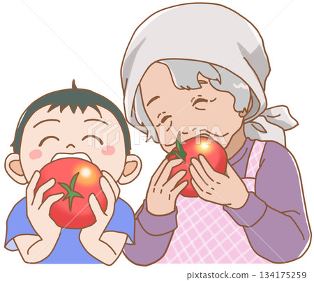 祖母和孫子正在啃一個大番茄 134175259