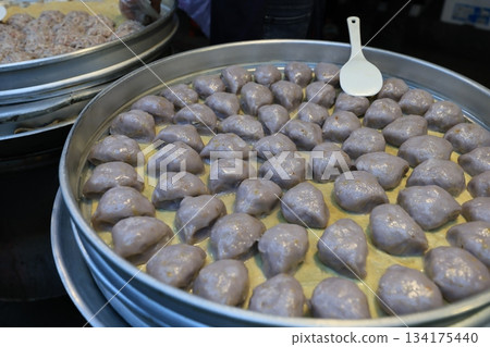 Taro Taro 134175440