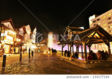 群馬縣草津市的夜晚 134177184