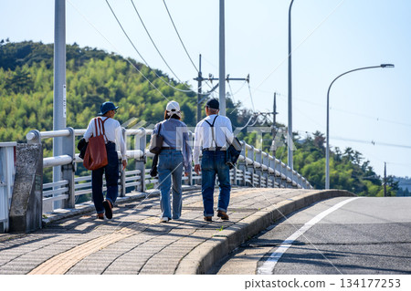 走過海港大橋 134177253
