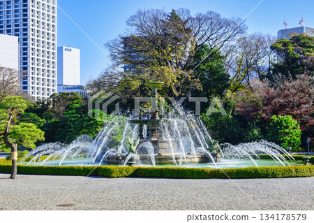 東京賓館（赤坂宮賓館）主園噴泉，日本唯一一座新巴洛克風格的宮殿建築 134178579