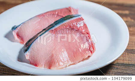 Bamboo fillet 134179099
