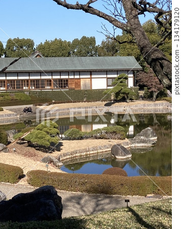 日本的花園和房屋 134179120