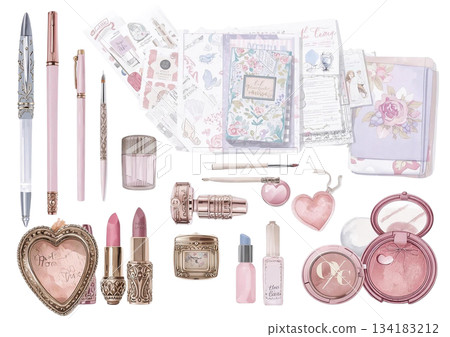 很多化妝品和彩妝 134183212