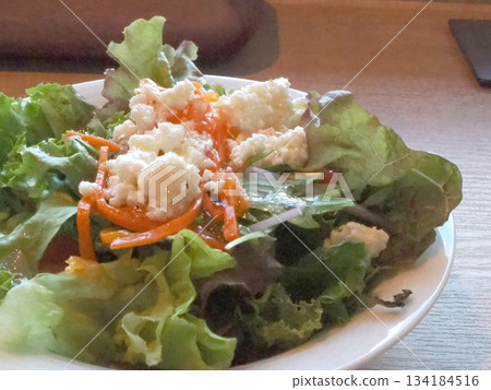 沙拉特寫 134184516