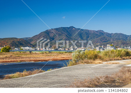 京都桂川初冬景色 京都桂川初冬景色 134184802