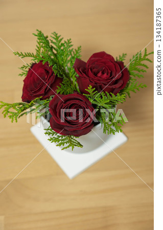 Red roses on the table Red roses on the table 134187365