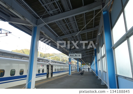 Shin Iwakuni Station 134188845