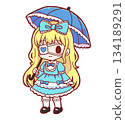 一位身穿淺藍色蘿莉裝、撐著陽傘的女孩 134189291