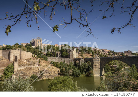 san martin bridge on tagus river in old town toledo spain san martin bridge on tagus river in old town toledo spain 134190777