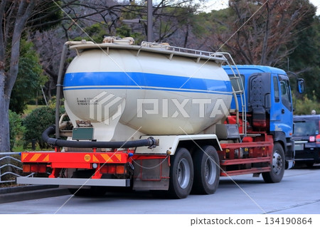 Image of tank truck Image of tank truck 134190864