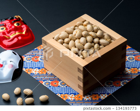 Setsubun bean-throwing image 134193773