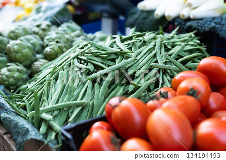 Pile of green beans displayed at market Pile of green beans displayed at market 134194493