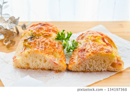 Bacon and Cheese French 134197368