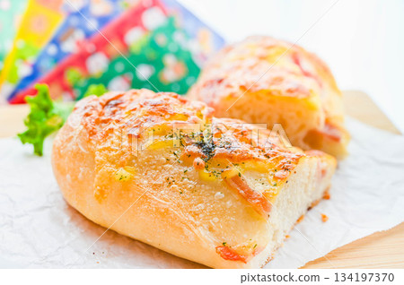 Bacon and Cheese French 134197370