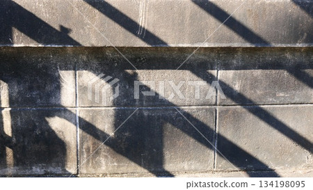 Geometric Shadows and Sunlight Contrast on Urban Textures 134198095