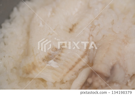 比目魚飯 134198379